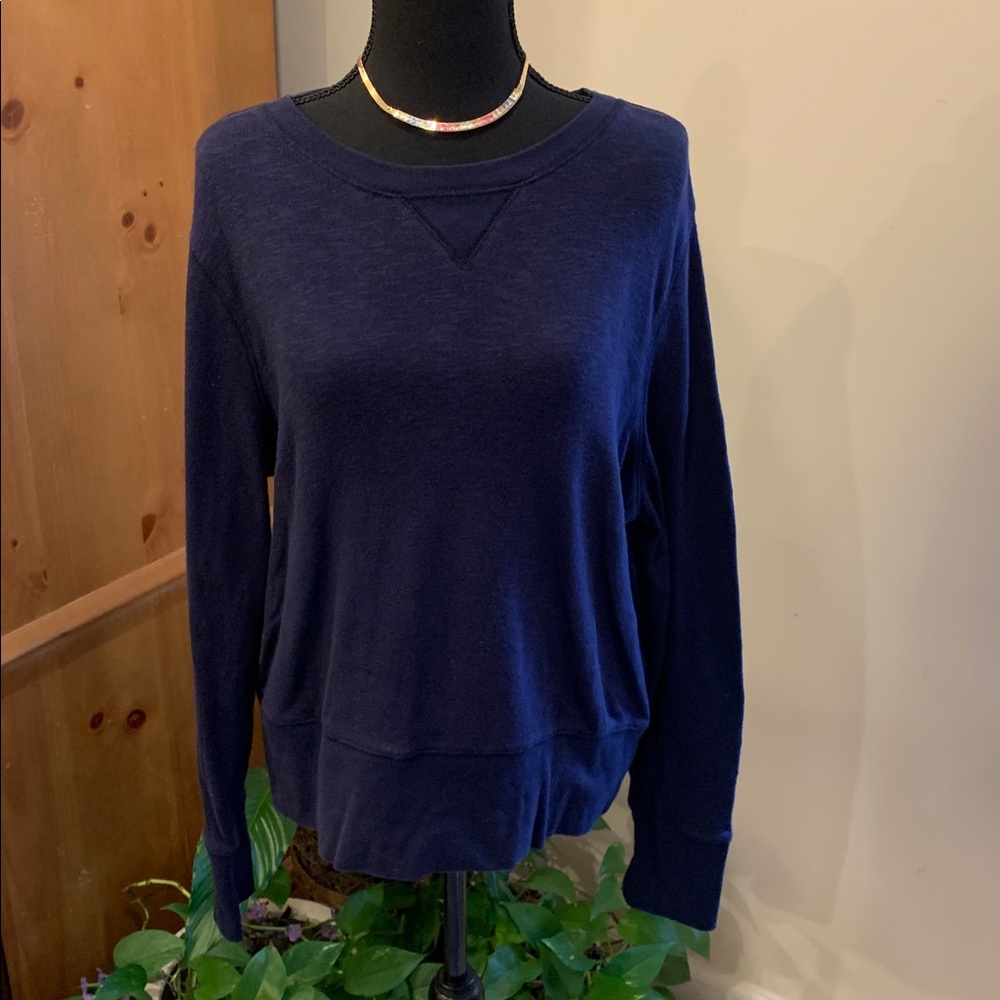 🌹”2014” GAP Navy Blue Pullover Stylish Sweatshirt •